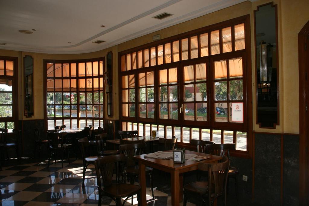 Hotel Real Los Barrios Exterior foto